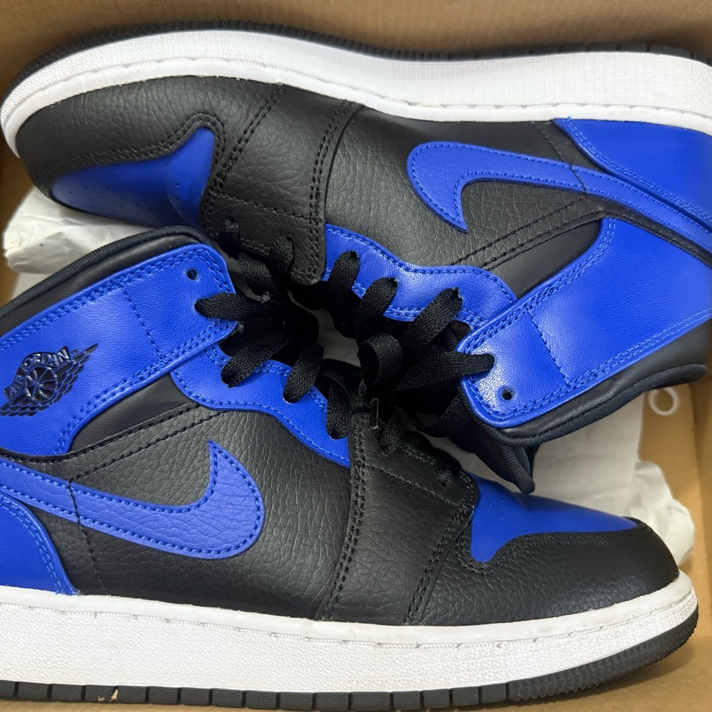 Air Jordan 1 Mid Black/White/Royal Blue